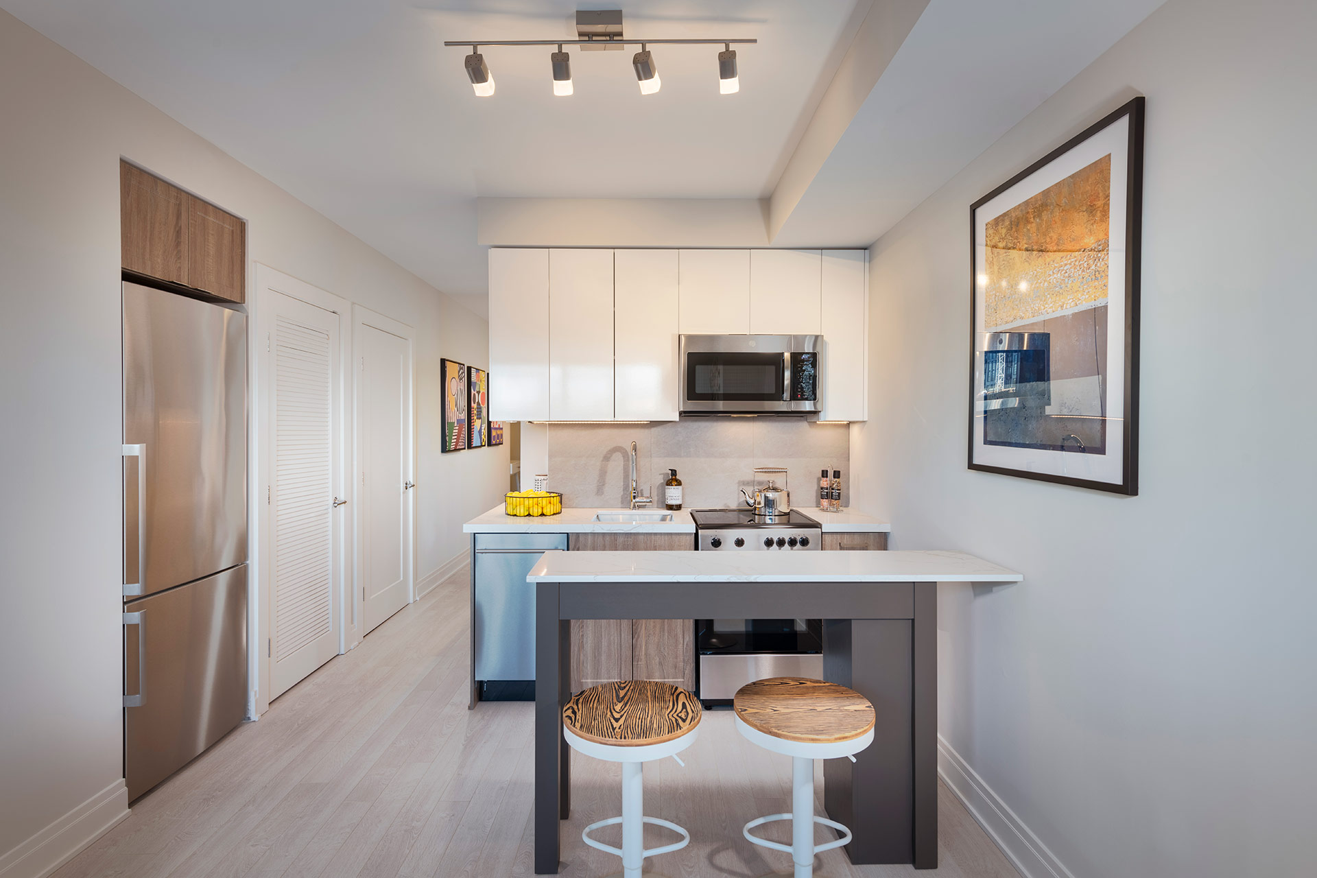 kitchen cabinets range microwave dishwasher 